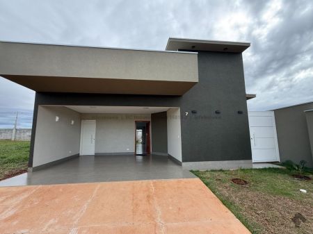 Casa-Térrea-Condomínio em Loteamento Reserva Santa Inês