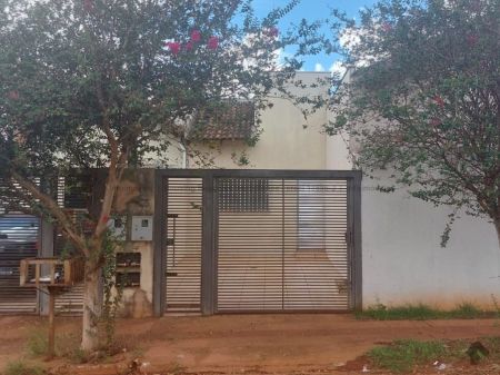Casa-Térrea em Rita Vieira