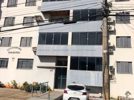 Casa-Térrea em Centro