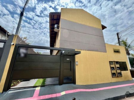 Sobrado-Condomínio em Vila do Polonês