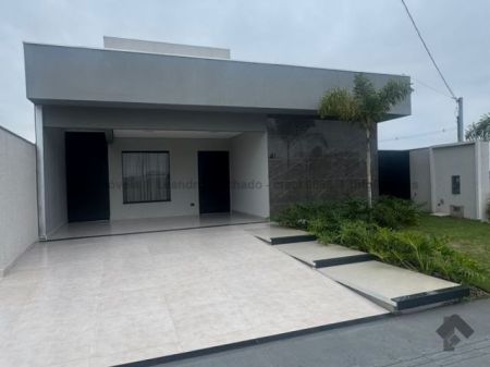Casa-Térrea-Condomínio em Loteamento Reserva Santa Inês