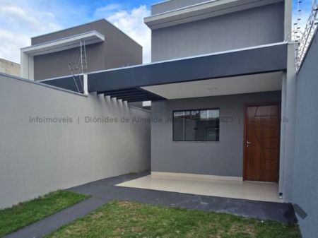 Casa-Térrea em Coronel Antonino