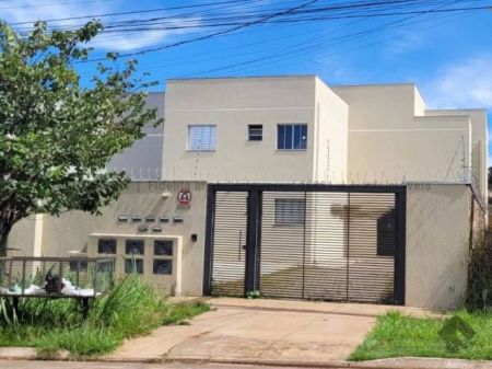 Apartamento em Jardim Veraneio