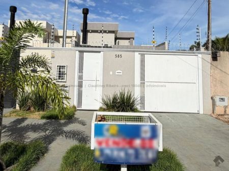 Casa-Térrea em Vila Taquarussú