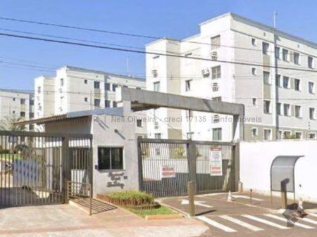 Apartamento em Pioneiros