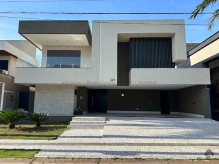 Sobrado-Condomínio em Pq. Residencial Damha II