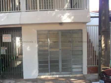 Sala / Salão / Loja em Lar do Trabalhador