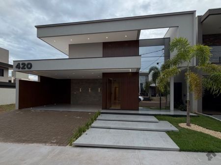 Casa-Térrea-Condomínio em Residencial Porto Unique
