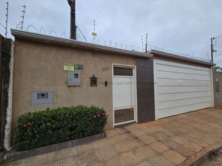 Casa-Térrea em Jardim das Nações
