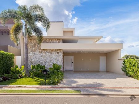 Casa-Térrea-Condomínio em Residencial Alphaville III