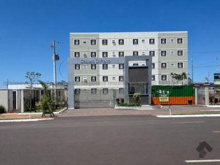 Apartamento em Parque Rita Vieira