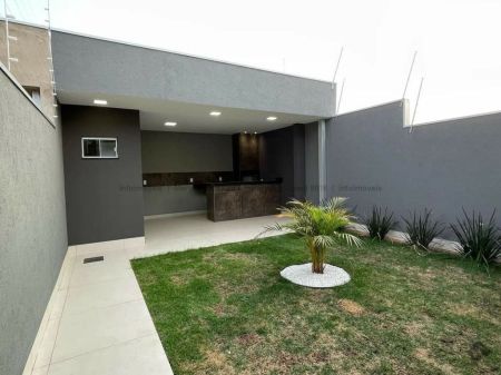 Casa-Térrea em Santo Antônio