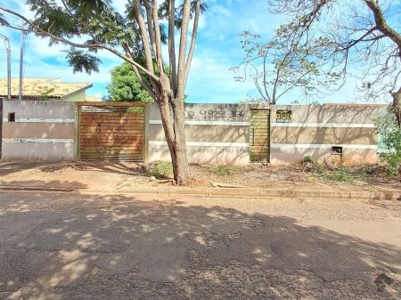 Terreno em Vila Taveirópolis
