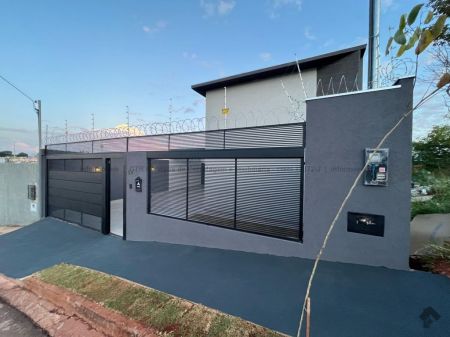Casa-Térrea em Loteamento Água Limpa Park