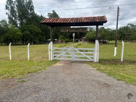 Chácara em Zona Rural