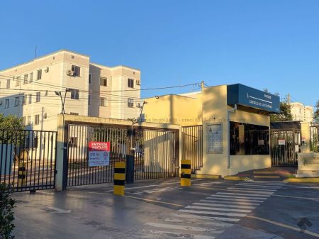 Apartamento em Pioneiros