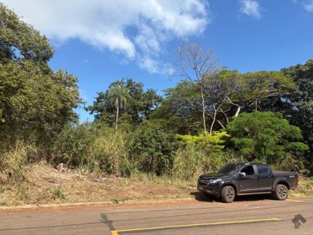 Área em Vila Donária