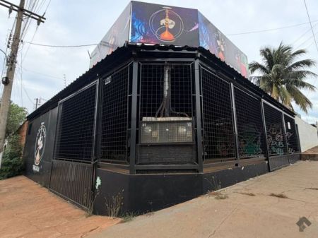 Sala / Salão / Loja em Jardim São Conrado