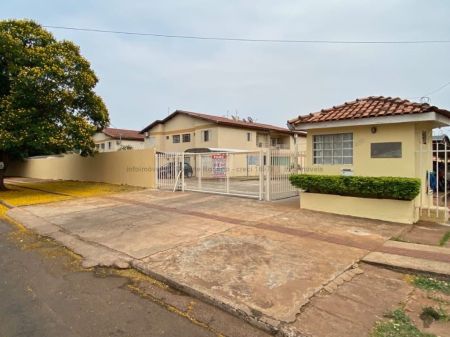 Apartamento em Coophamat