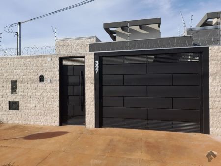 Casa-Térrea em Rita Vieira