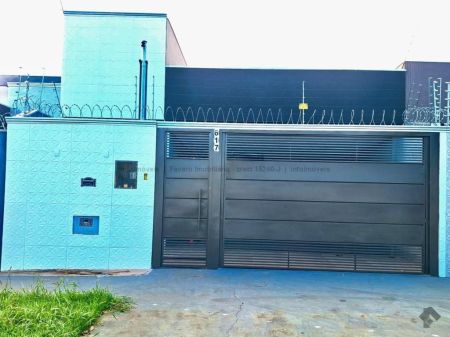 Casa-Térrea em Rita Vieira
