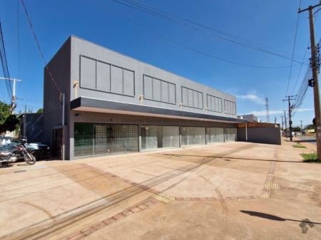 Sala / Salão / Loja em Jardim Centro Oeste