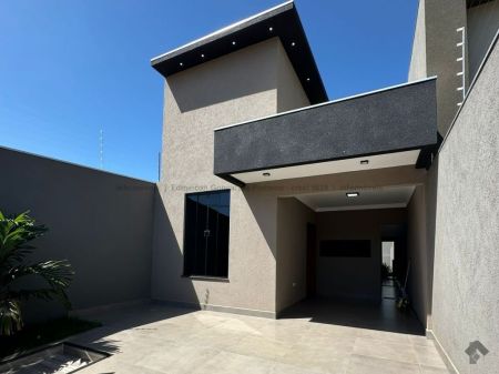 Casa-Térrea em Jardim São Conrado