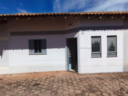 Casa-Térrea-Condomínio em Vila Bandeirante