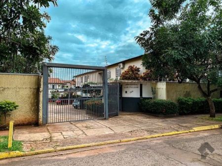 Apartamento em Jardim São Lourenço