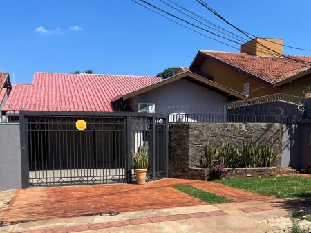 Casa-Térrea em Carandá Bosque I