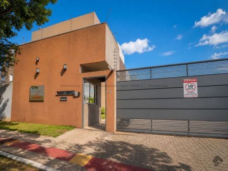 Apartamento em Jardim São Lourenço
