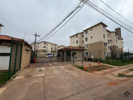 Apartamento em Parque Rita Vieira