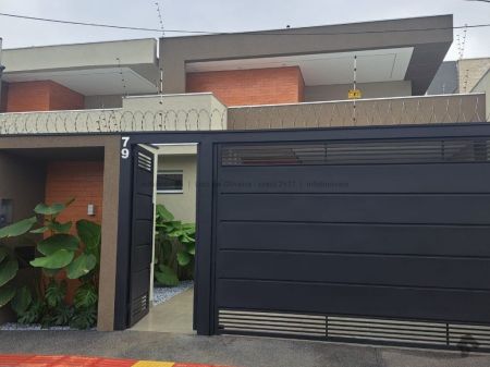 Casa-Térrea em Rita Vieira