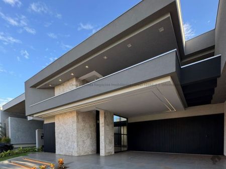Casa-Térrea-Condomínio em Residencial Porto Unique