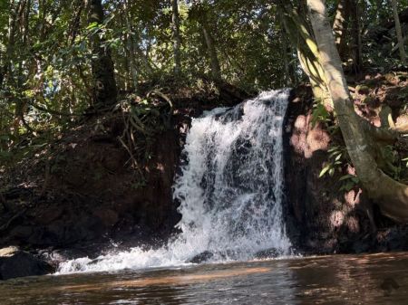 Sitio em Zona Rural