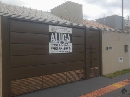 Casa-Térrea em Vila Marli