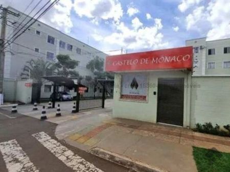 Apartamento em Pioneiros