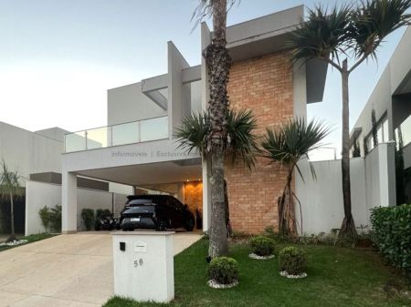 Sobrado-Condomínio em Pq. Residencial Damha III