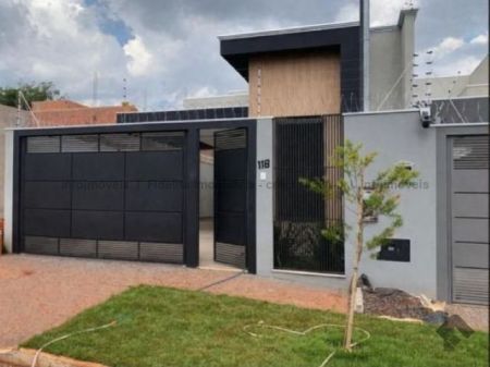 Casa-Térrea em Rita Vieira
