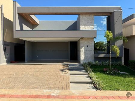 Casa-Térrea-Condomínio em Residencial Porto Royale