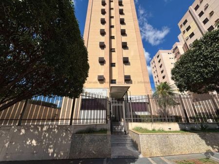 Apartamento em Monte Castelo