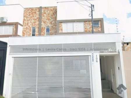 Sobrado em Carandá Bosque I