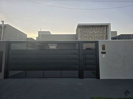 Casa-Térrea em Vila Bandeirante