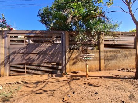 Casa-Térrea em Residencial Aquarius I