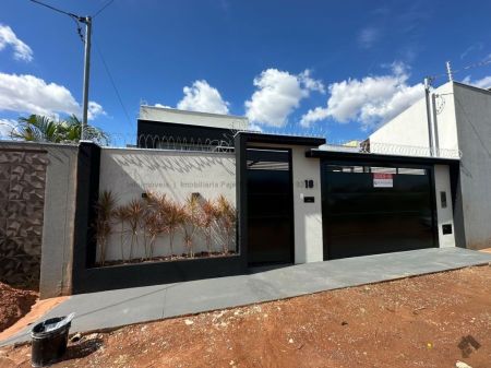 Casa-Térrea em Morada dos Deuses