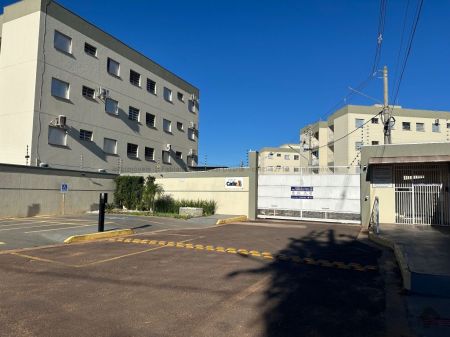Apartamento em Loteamento Portobello