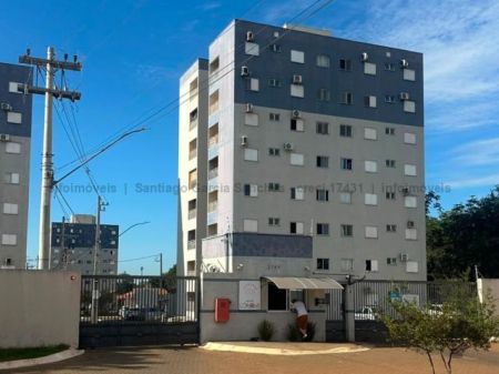 Apartamento em Jardim Progresso