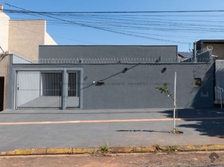 Casa Comercial em Santa Fé