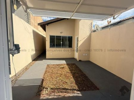 Casa-Térrea em Coronel Antonino