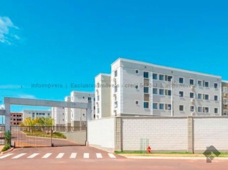 Apartamento em Pioneiros